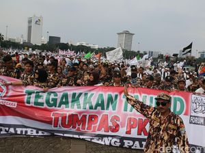 Presidium Alumni 212: Kami Siap Bantu Panglima TNI Perangi PKI