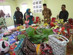 Gedung Bank Sampah di Kabupaten Pasuruan Dibangun dari Dana Desa