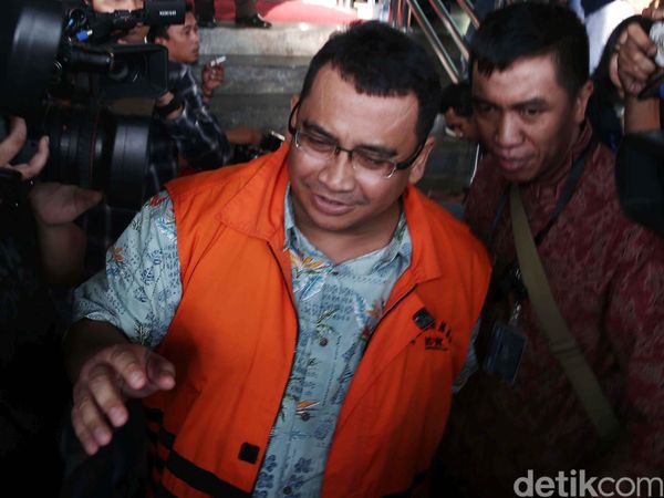 KPK Periksa 3 Tersangka Kasus Pemerasan Restitusi Pajak