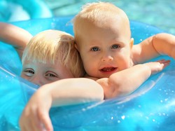 Dokter: Anak Juga Berisiko Tenggelam Saat Berenang di Kolam Plastik