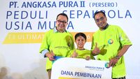 Pesepakbola Cilik Tristan Alif Terima Beasiswa