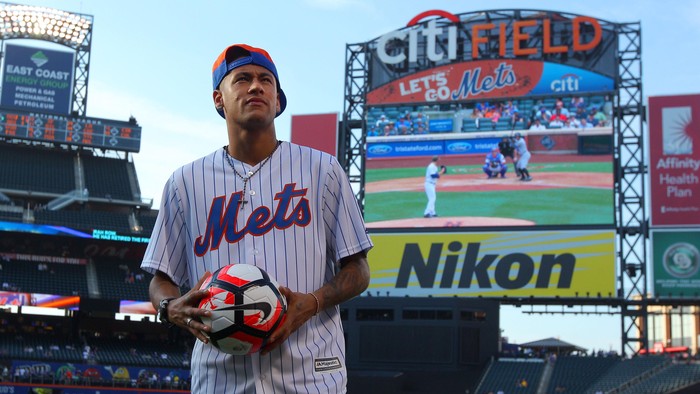 Michael Jordan Jadi Inspirasi Neymar
