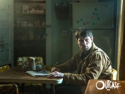 Saksikan Empire State dan Outcast di Bioskop Trans TV Malam Ini