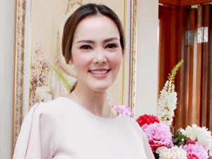 Cathy Sharon Akui Hubungan Anak dengan Eka Baik-Baik Saja Cathy Sharon Akui Hubungan Anak dengan Eka Baik-Baik Saja