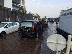 BPBD DKI: 124 Rumah Terendam Air Laut Akibat Tanggul Jebol