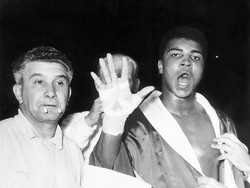 Momen-Momen Bersejarah dalam Karier Muhammad Ali