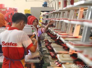 Perusahaan Sepatu Bata Merugi, Kini Ditinggalkan Presiden Komisarisnya Perusahaan Sepatu Bata Merugi, Kini Ditinggalkan Presiden Komisarisnya