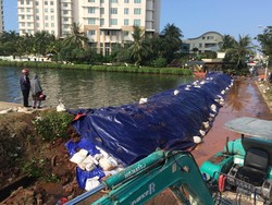 Tanggul Darurat di Pantai Mutiara Selesai Dibangun, Tahan 3 Bulan