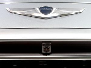 Keren, Sekarang Menyalakan Mesin Mobil Bisa Pakai Jam Tangan