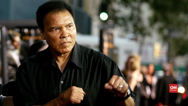 Muhammad Ali merupakan idola Mike Tyson. (