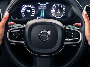 Meski Ada Mobil Otonom, Volvo Tidak Hapus Mobil Berpengendara Meski Ada Mobil Otonom, Volvo Tidak Hapus Mobil Berpengendara