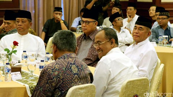 Menhan Silaturahmi dengan Tokoh NU