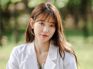 Manajemen Park Shin Hye Sudah Siap Jika Doctors Gagal di Layar Kaca