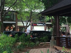 Menengok Sudut Polda Metro, Melihat Kafe dan Taman