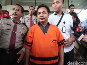 KPK Periksa Tersangka Kasus Vonis Bebas Bertarif Rp 1 Miliar KPK Periksa Tersangka Kasus Vonis Bebas Bertarif Rp 1 Miliar
