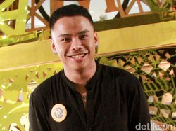 Teza Sumendra Diserbu Jakmania