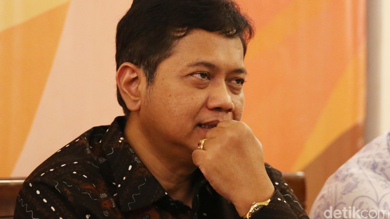 Jokowi Unggul Jauh dari Prabowo di Survei SMRC, PAN: Jadi Catatan