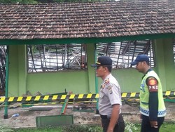 Gedung Menwa UI yang Sedang Direnovasi Roboh, 3 Pekerja Luka-luka