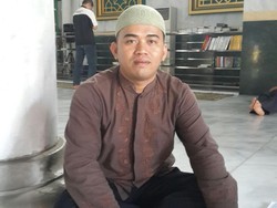 Sosok Nisfu Sitorus Pane, Imam Tarawih dengan Bacaan Alquran 1 Juz Semalam
