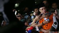 KPK Tahan Mantan Ketua DPRD Riau