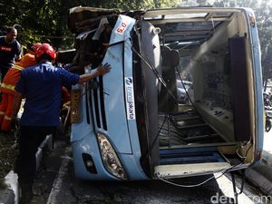 Jika Terbukti Lalai, Sopir Feeder yang Terguling Bisa Diberhentikan