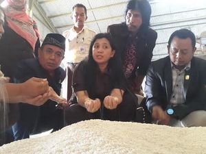 Ada Raskin Tak Layak Konsumsi, Komisi II DPRD Banyuwangi Sidak Bulog