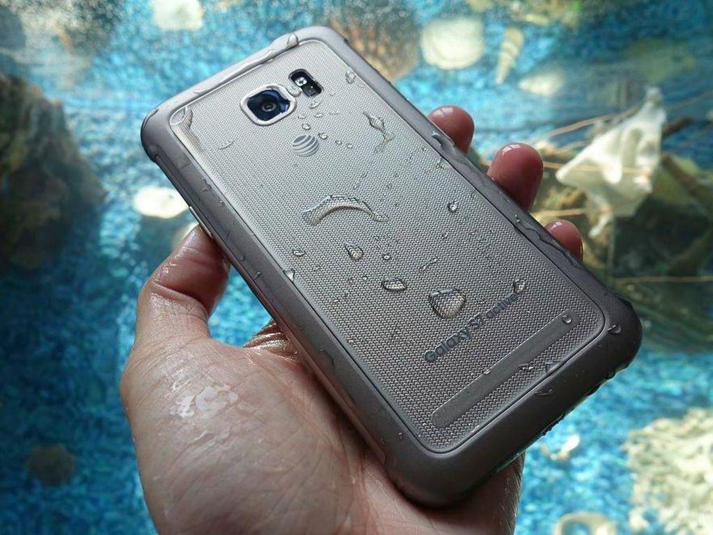 Galaxy S7 Active vs Moto Z Force, Kuat Mana? Galaxy S7 Active vs Moto Z Force, Kuat Mana?