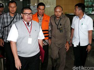 Bupati Rokan Hulu Ditahan KPK