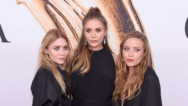 Kompak! Mary-Kate, Ashley dan Elizabeth Olsen Tampil Serba Hitam