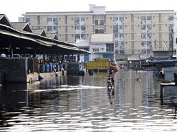 Video: Viral Tanggul Pantai Mutiara Bocor, Dinas SDA DKI Segera Perbaiki