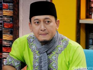 Polisi Ungkap Detik-detik Ustaz Zacky Mirza Alami Kecelakaan Mobil di Aceh Polisi Ungkap Detik-detik Ustaz Zacky Mirza Alami Kecelakaan Mobil di Aceh