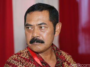 Cepat Tetapkan Solo KLB Corona, FX Rudy Ngaku Tak Takut Disalahkan Cepat Tetapkan Solo KLB Corona, FX Rudy Ngaku Tak Takut Disalahkan