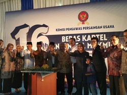 Sektor Pangan Penuh Dengan Anomali