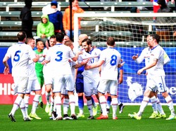 Debut di Piala Eropa, Penerbangan Timnas Islandia Diiringi Badai