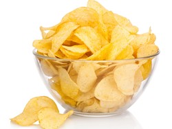 Ketika si Kecil Lebih Doyan Ngemil Keripik Ketimbang Makan Nasi