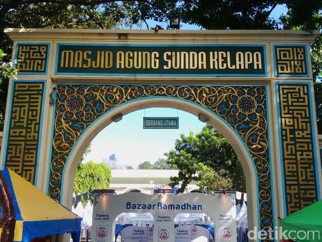 Masjid Sunda Kelapa Gelar Salat Idul Fitri Besok, Ini Imam dan Khatibnya Masjid Sunda Kelapa Gelar Salat Idul Fitri Besok, Ini Imam dan Khatibnya