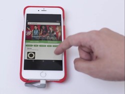 Casing Ajaib, iPhone Disulap Jadi Android