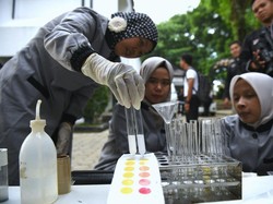 Mie Ayam Hadiah Bupati Dedi untuk Jemaah Tarawih Diuji Lab Sebelum Dibagikan