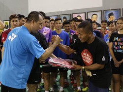 Kisah Haryanto, Suporter Bulutangkis yang Sudah 36 Tahun Keliling Dunia