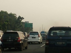Tol Jagorawi Arah Jakarta Macet Panjang dari Cimanggis ke Pasar Rebo