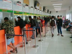 Masih Banyak Penumpang yang Beli Tiket di Stasiun Dibanding Via Online
