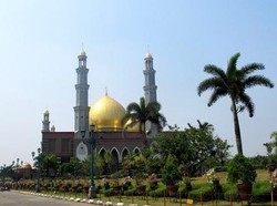 Depok & 4 Kota Dunia yang Punya Masjid Kubah Emas