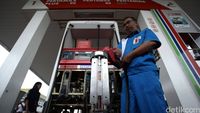 Pertamina Peragakan Cara Kerja Dispenser SPBU