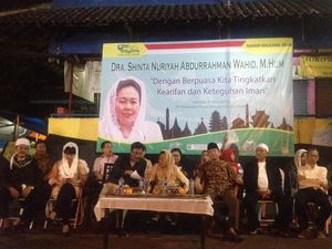 Dicurhati Warga, Djarot Janjikan Renovasi Kantor Kelurahan Hingga Pasar