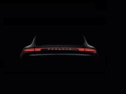 Porsche Panamera Model Tahun 2017 Mulai Menggoda Lewat Teaser