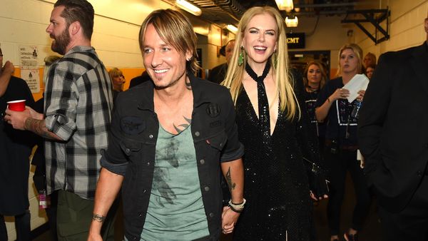 Keserasian Nicole Kidman dan Keith Urban di CMT Music Awards 2016