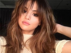 Trik Sehat Selena Gomez: Makan dan Minum Jahe Setiap Pagi