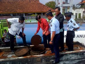 Pejabat Kemenkumham Kaget Temukan Tangki Penuh Solar di Rupbasan Semarang