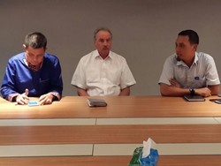 Alfred Riedl Targetkan Indonesia Masuk Final Piala AFF