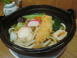 Miyagi: Slurp! Gurih Mantap Nabe Yaki Udon dengan Topping Tempura